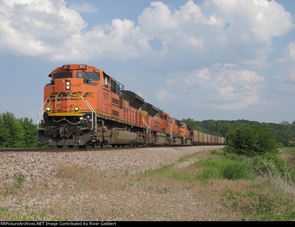 BNSF 9107